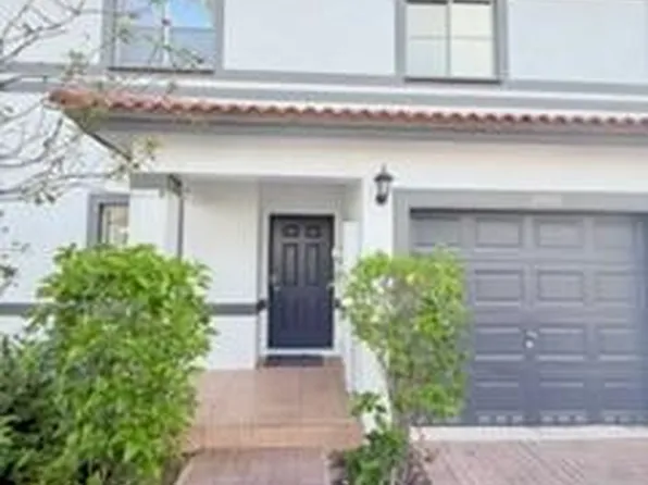 2400 NW 98th Ln, Fort Lauderdale, FL 33322