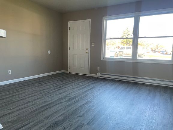 2nd image of 826 N Randall Rd