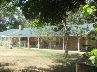 900 Road 1 1/2, Deaver, WY 82421