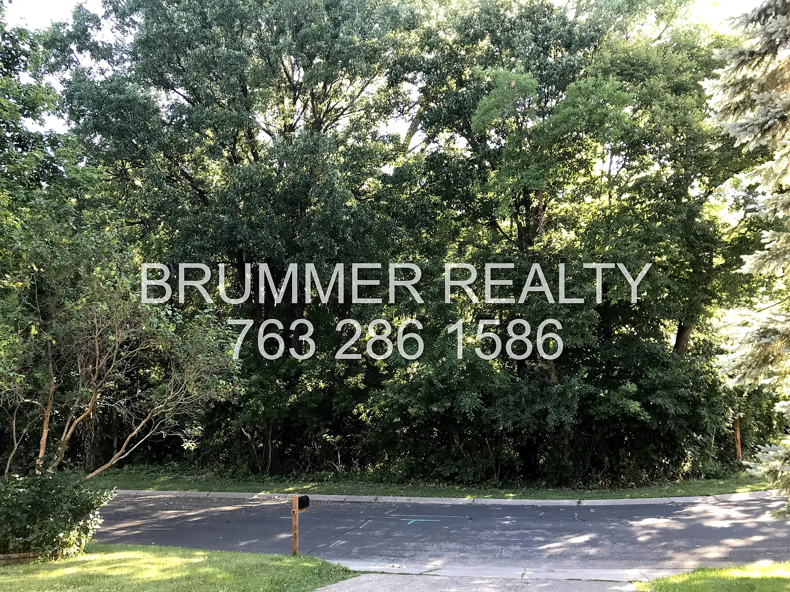 4 bed, $2,400 — Photo 4