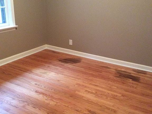 4th image of 10336 Seaton Dr