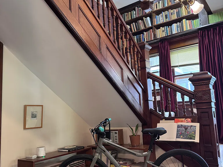 1914 Orrington Ave #1 — Photo 3