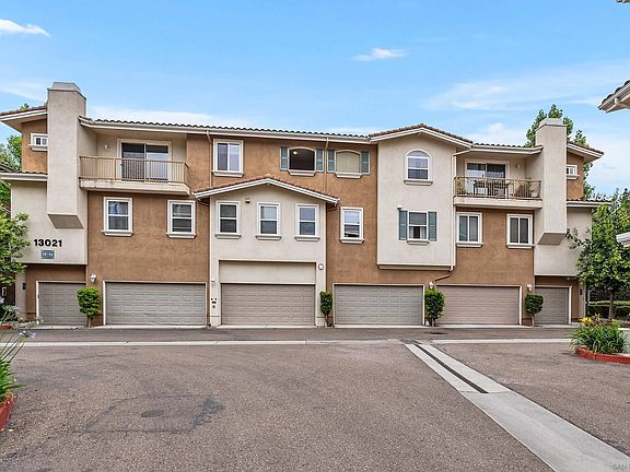 4th image of 13021 Evening Creek Dr S Unit 21
