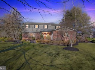 119 Meadow View Dr, Newtown, PA 18940