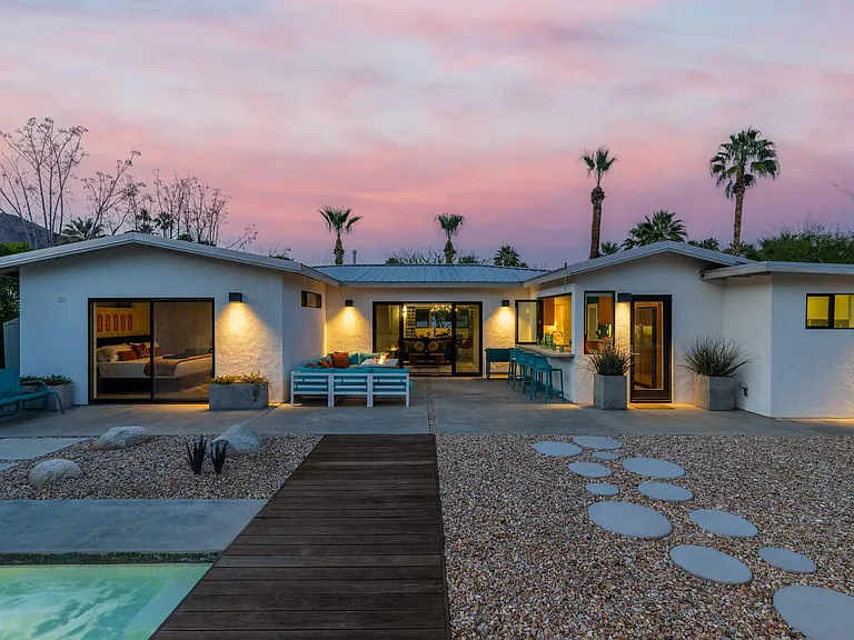 E Palo Verde Ave — Photo 19