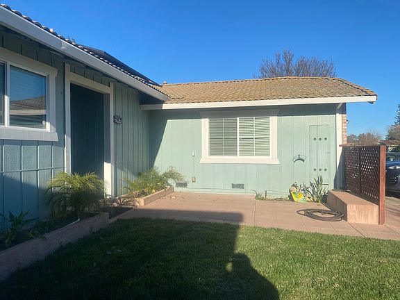 2nd image of 242 Grand Canyon Dr