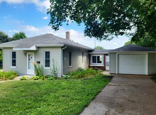 909 Washington St, Prophetstown, IL 61277