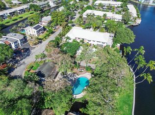 8 Hathaway Ln, Fort Lauderdale, FL 33305