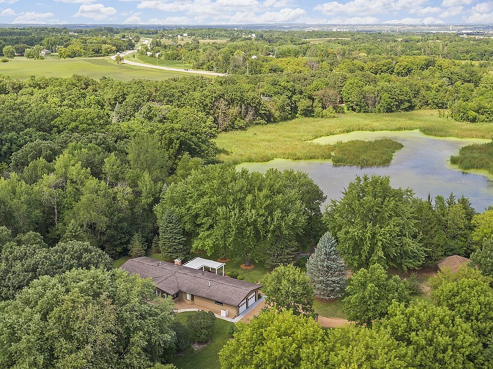 1st image of 2032 Eaglewood Cir