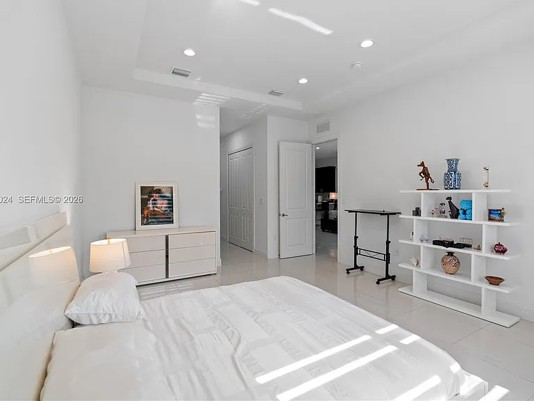 21365 SW 177th Ct — Photo 17