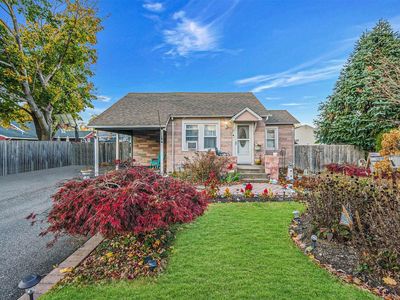 11 Hawthorne Street, Deer Park, NY, 11729