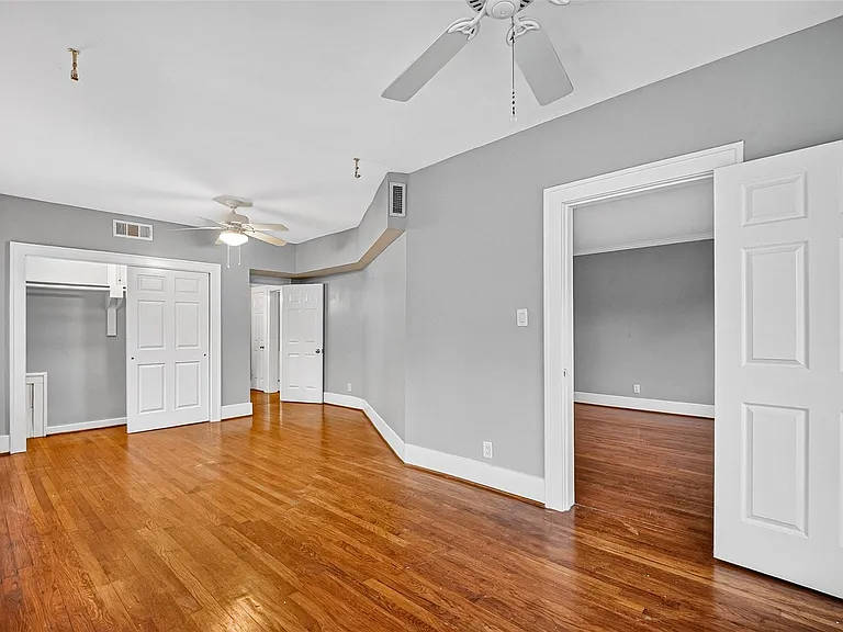 1758 Hawthorne St #1 — Photo 20