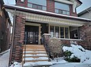 751 Coxwell Ave #2, Toronto, ON M4C 3C5