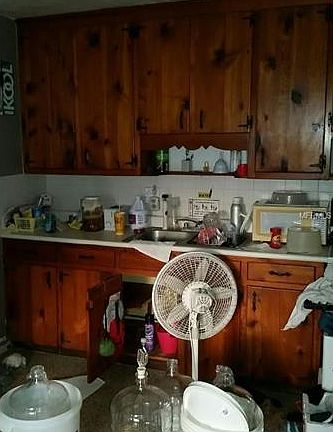 2nd image of 601 61st Ave S