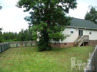 2801 Berry Patch Ct, Castle Hayne, NC 28429