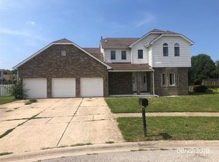 9348 Fillmore Ct, Crown Point, IN 46307