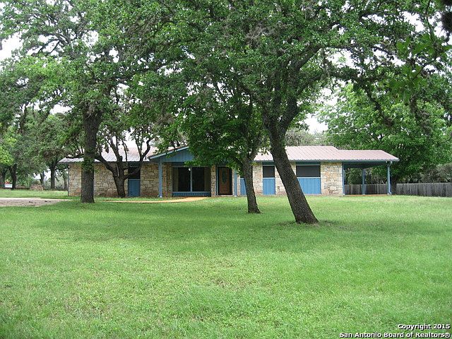 1st image of 211 Lakeway Dr
