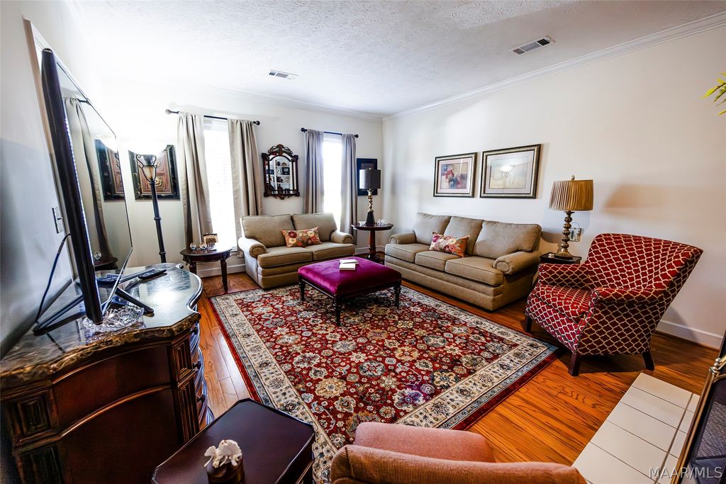 1517 Charleton Dr, Montgomery, AL - View 4