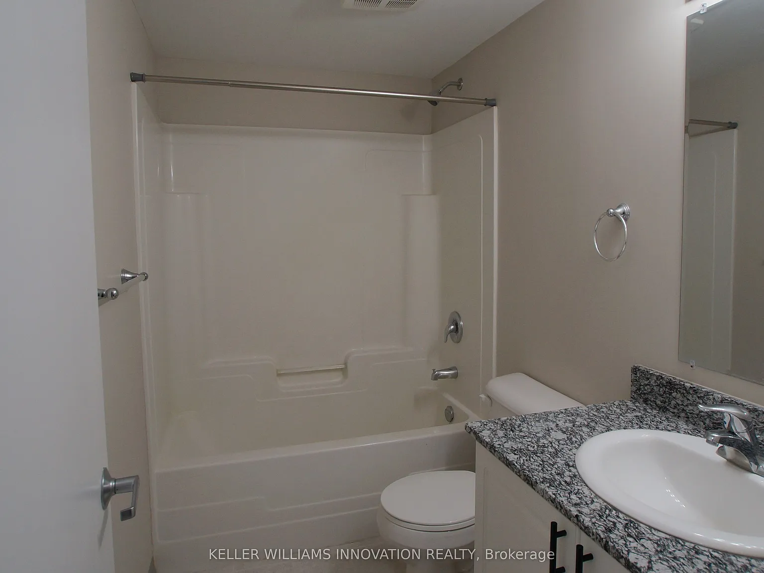 239 Auburn Dr — Photo 4
