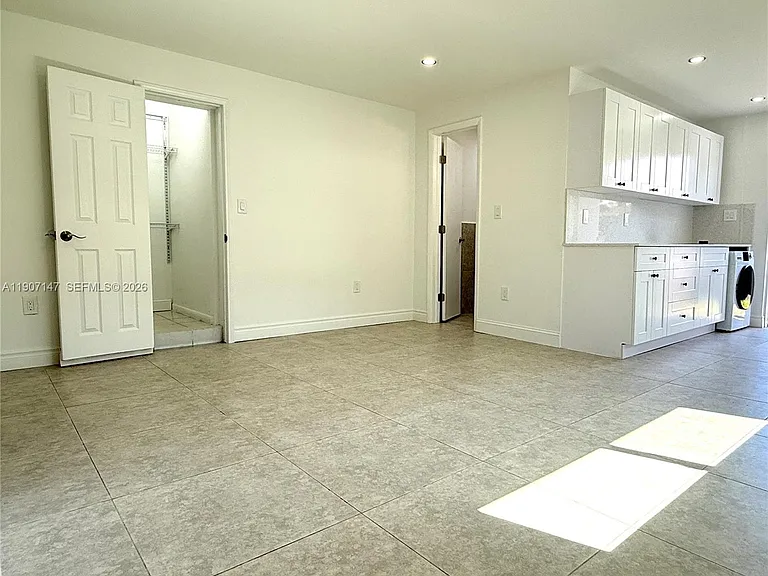 10040 SW 198th St — Photo 10
