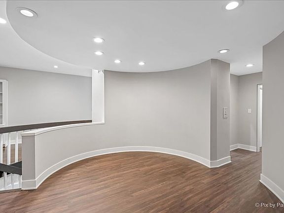 5th image of 327-335 W Belden Ave #333-1