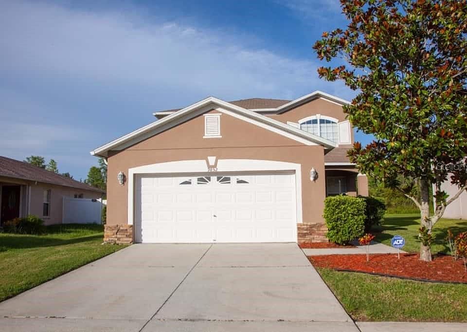 1st image of 9852 Edmonton Dr