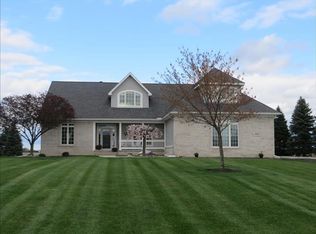 6741 Blue Stone Ct, Whitehouse, OH 43571