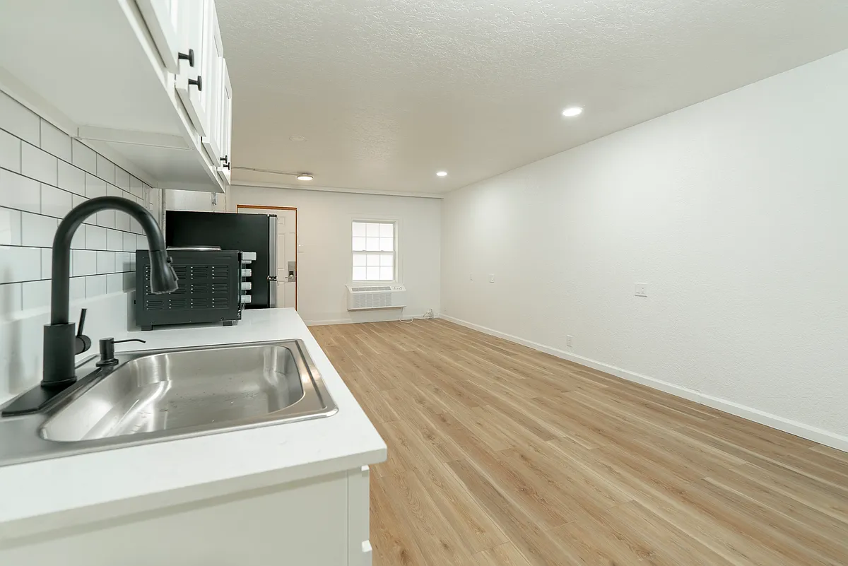 Building Photo - 3505 Highway 367 N #A