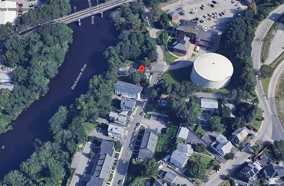 1st image of 80 Branch St
