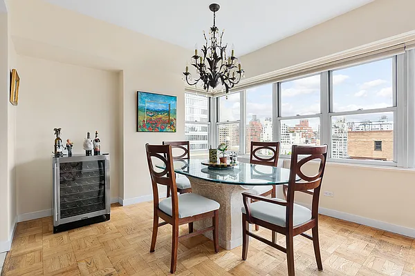 Sold by Compass | media 7