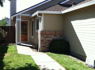 816 Turquoise St, Vacaville, CA 95687