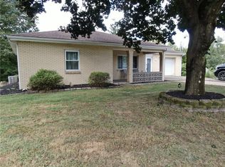 563 Paris Colliers Rd, Burgettstown, PA 15021