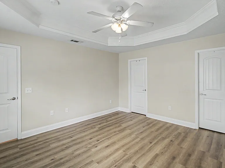 115 SE Cutters Gap — Photo 15