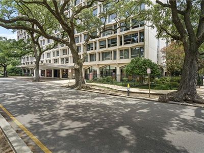 2100 Saint Charles Ave APT 7L, New Orleans, LA, 70130