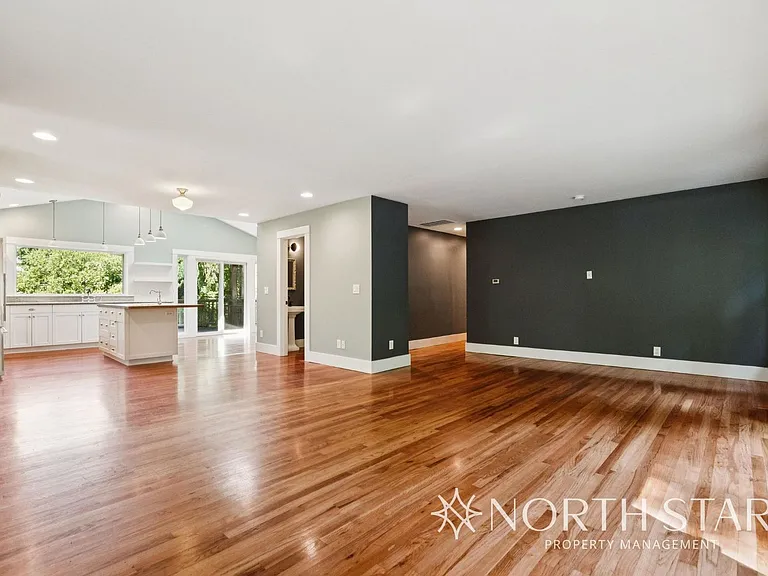 7617 NW Skyline Blvd — Photo 6