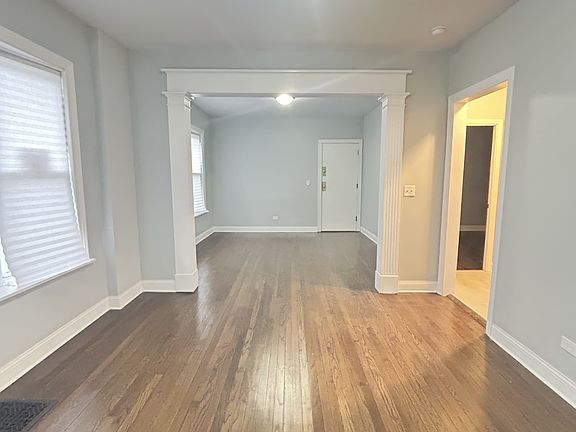 2nd image of 1852 W 58th St Unit 3