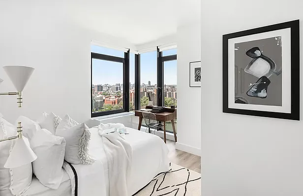 Rented by EXR | media 4