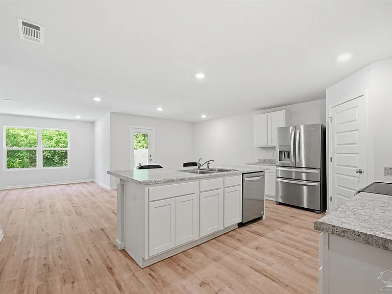 5367 Peach Dr — Photo 19
