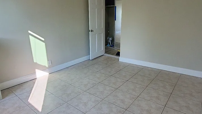 Rented by Azure Realty NY LLC | media 9