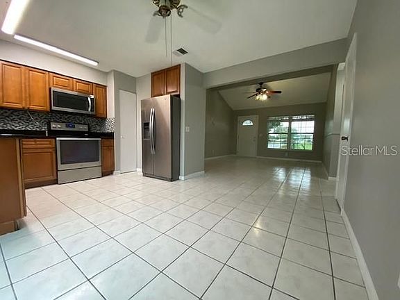 4th image of 107 Toluca Dr