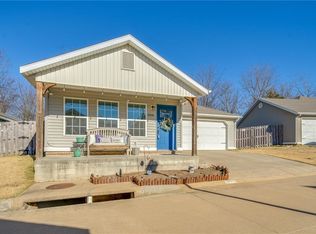 4346 W Cottage Dr, Fayetteville, AR 72704
