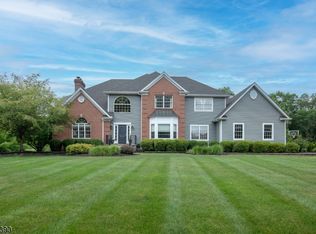 108 Clucas Brk, Bedminster, NJ 07921
