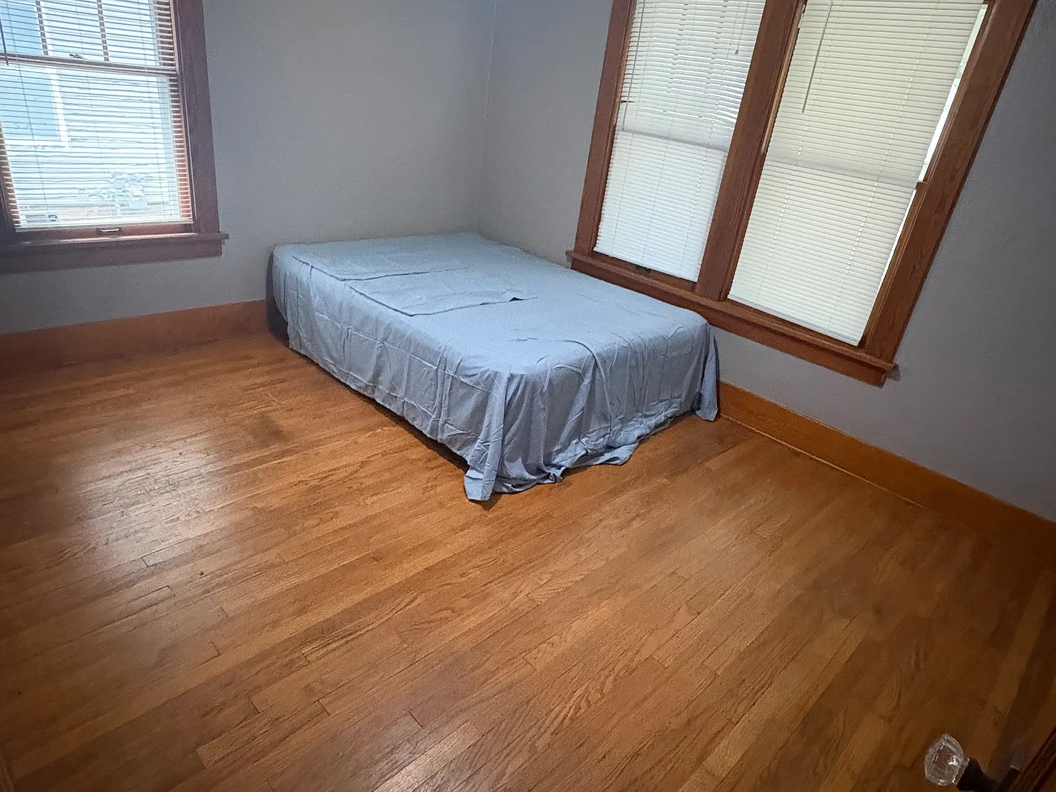 4 bed, 1104 sqft, $500 — Photo 3