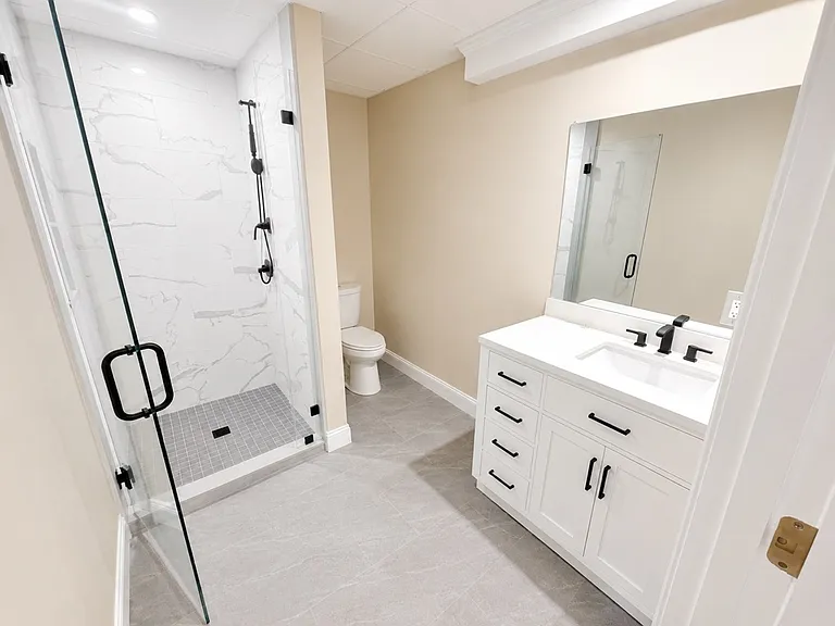 199 Main St #4 — Photo 5