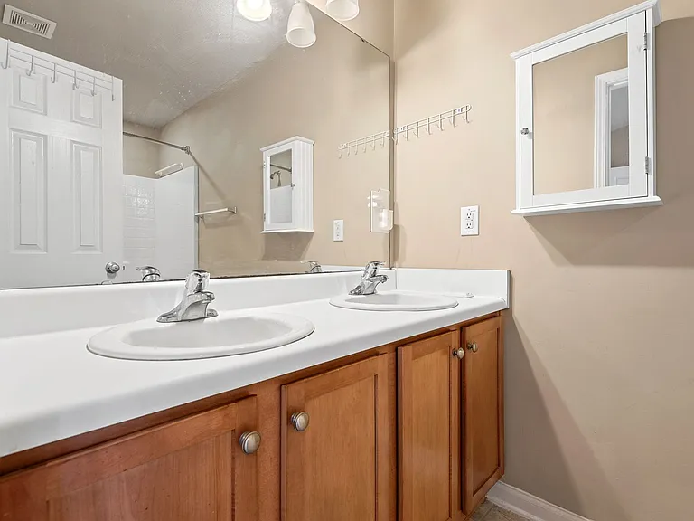 1641 Snowmass Way — Photo 13
