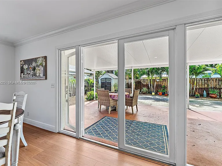 324 Tequesta Dr — Photo 16