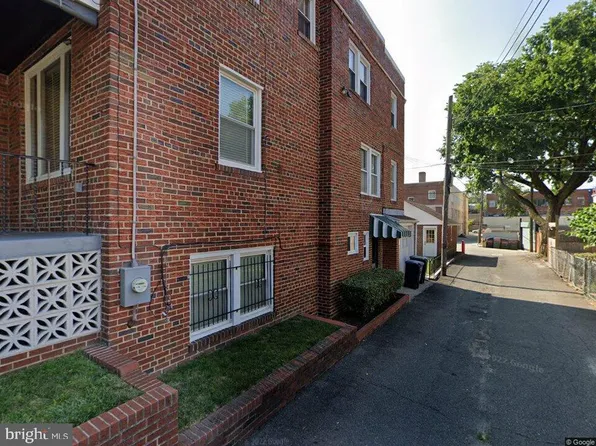 142 Longfellow St NW, Washington, DC 20011