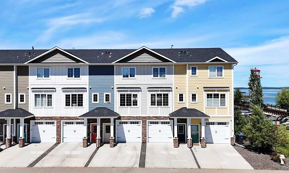 1st image of 5210 SE Lakeshore Dr #124