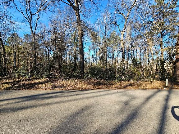 3rd image of 1 Sherwood Dr Lot 1