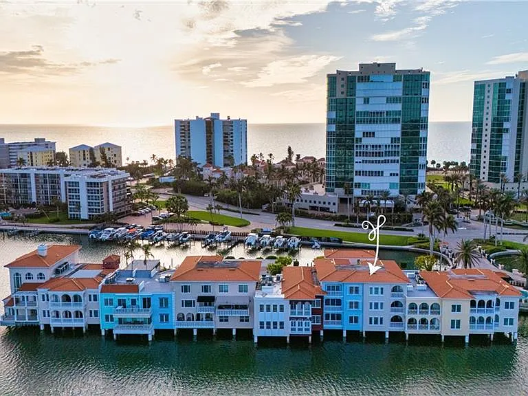 4000 Gulf Shore Blvd N #1400 — Photo 2
